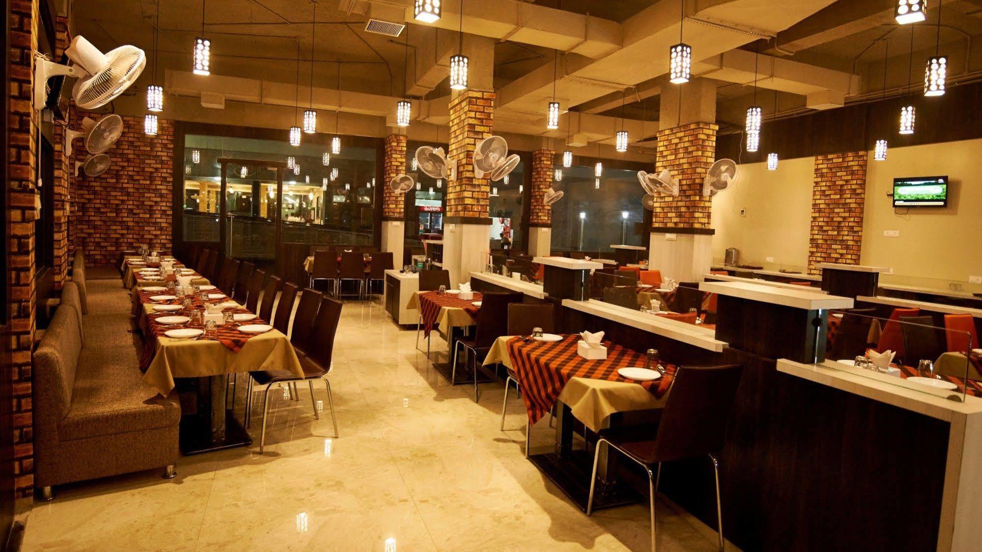 Hotel Golden View Ширди Экстерьер фото